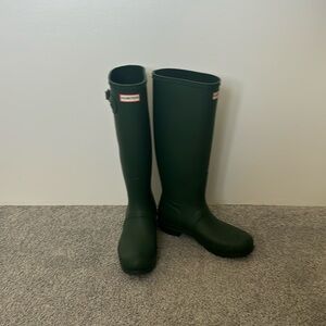 NEW Size 9 Original Tall Green Hunter Rain Boots